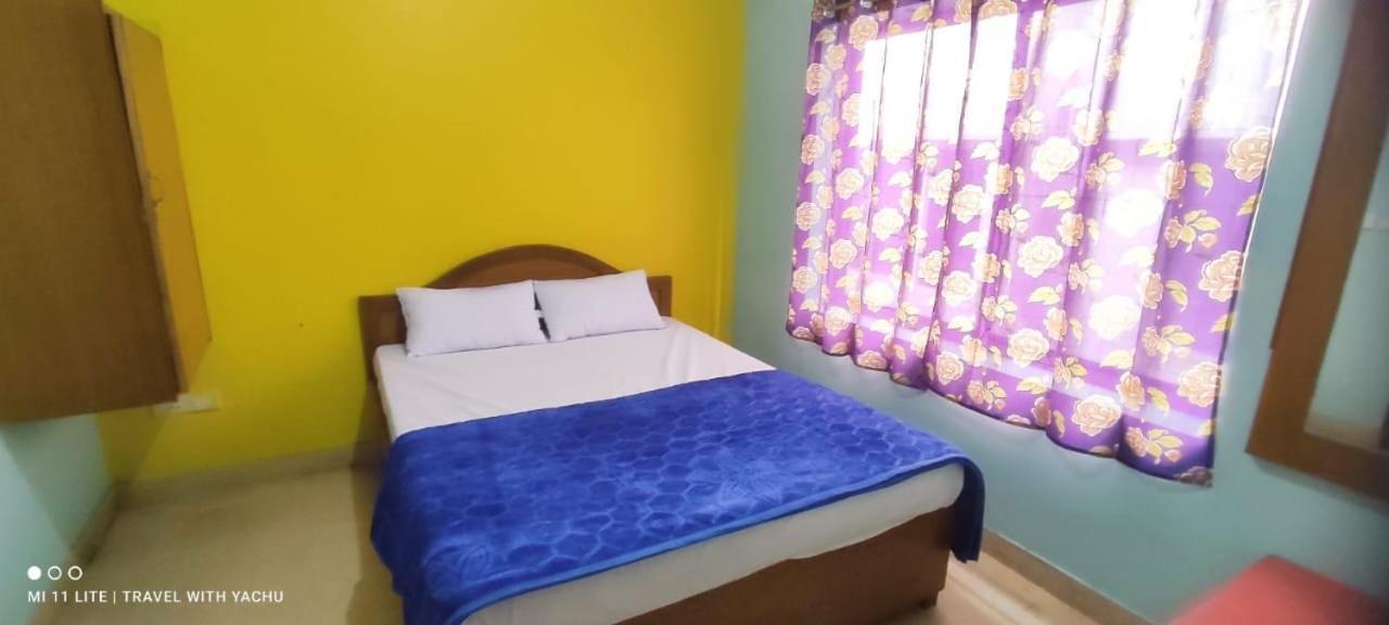 Hotel Nakshatra Уті Екстер'єр фото