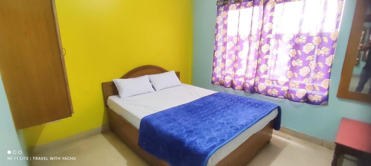 Hotel Nakshatra Уті Екстер'єр фото