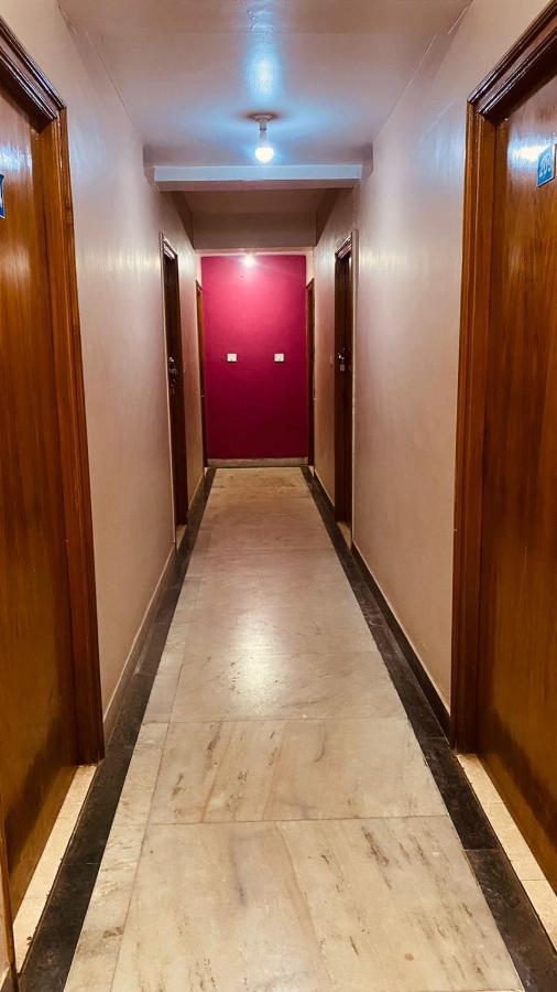Hotel Nakshatra Уті Екстер'єр фото
